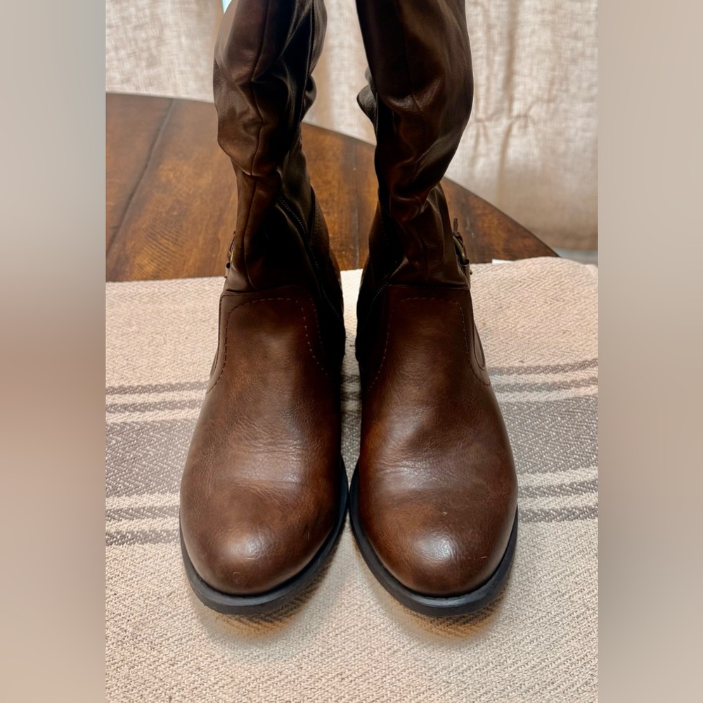 Brown Leather Knee-High Boots - Picture 2 of 2